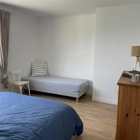 Maison 4 Grandes - A Pied Holiday home *